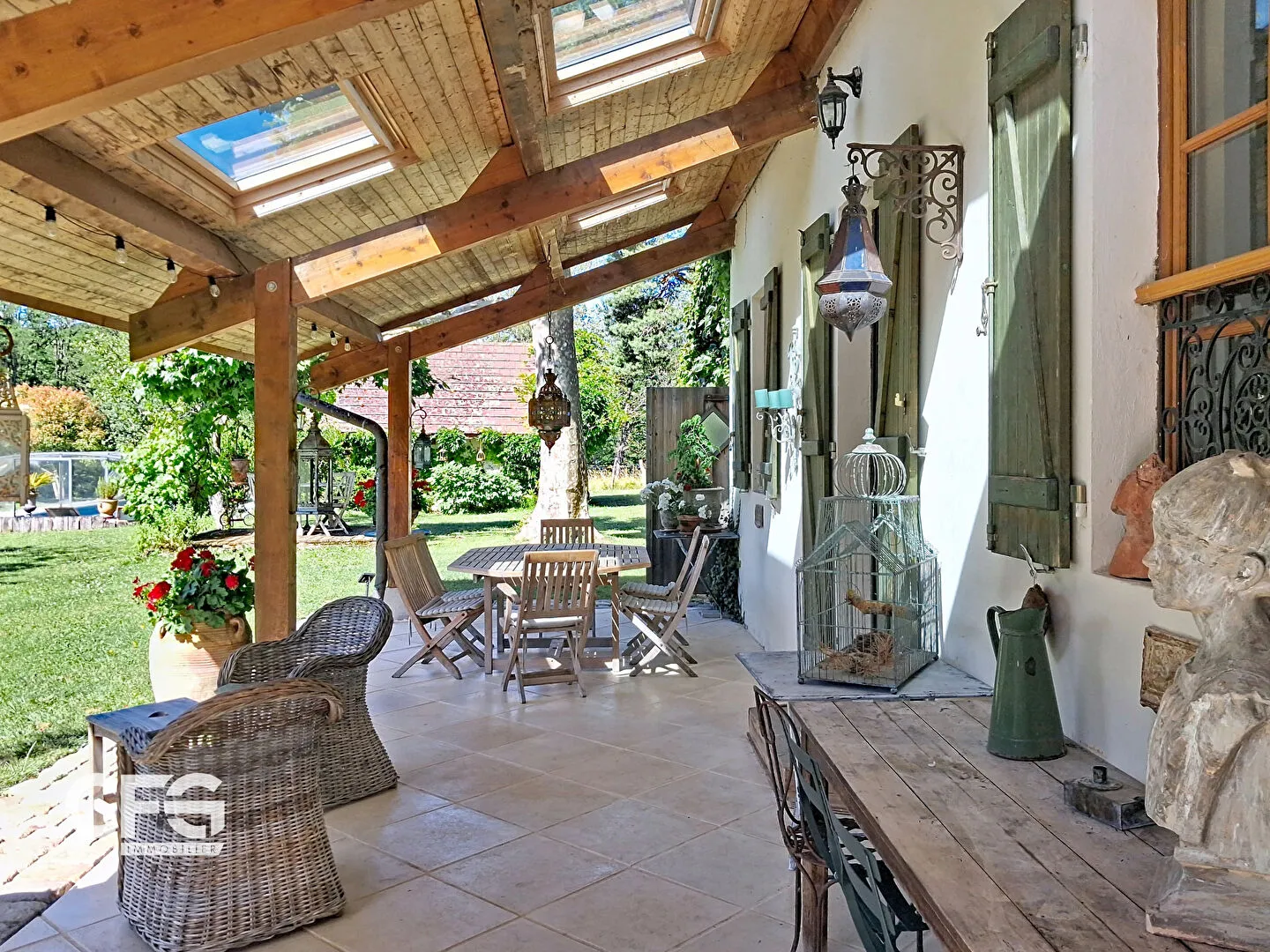 maison/villa 9 pièces à YENNE (73170) — photo 3