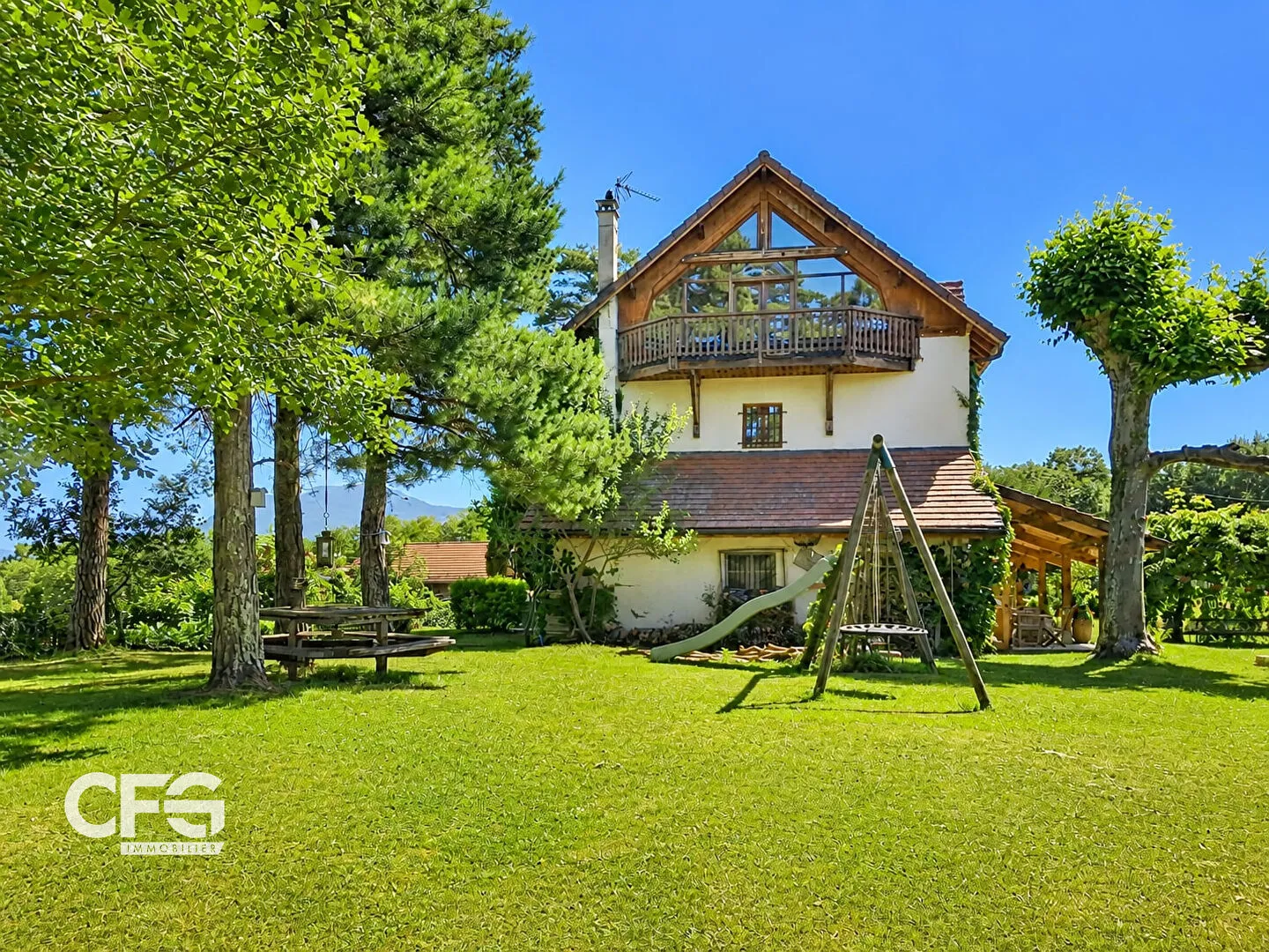 maison/villa 9 pièces à YENNE (73170) — photo 4
